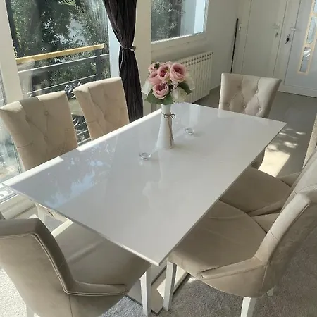 Apartment Seven Brela