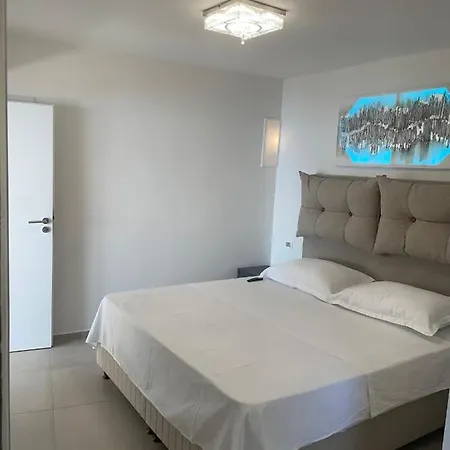 Apartment Seven *