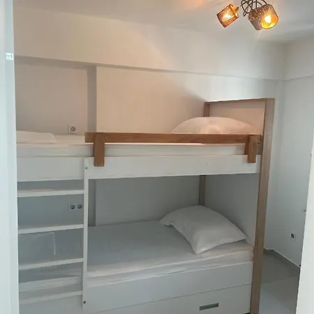 Apartment Seven
